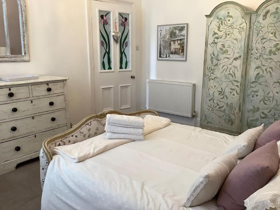 Lovely 1 Bed Flat In Victorian House 300M Seafront 彭赞斯 外观 照片