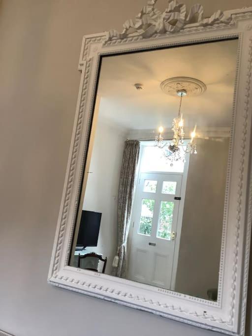 Lovely 1 Bed Flat In Victorian House 300M Seafront 彭赞斯 外观 照片